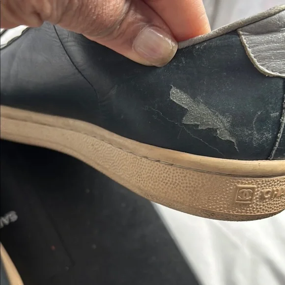 CHANEL Black Sneakers with Gum Sole - Picture 3 of 5